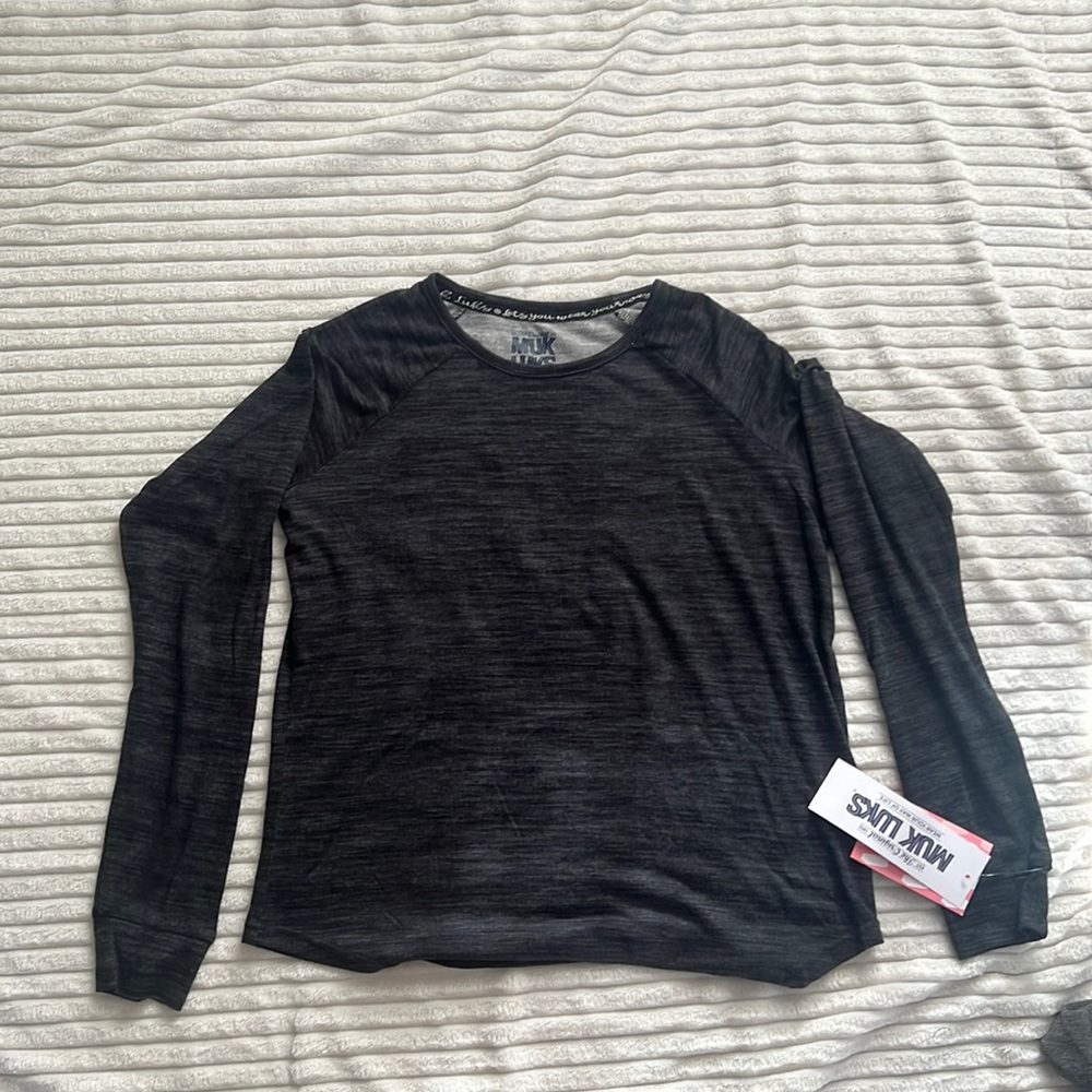 MUK LUKS butter knit long sleeve